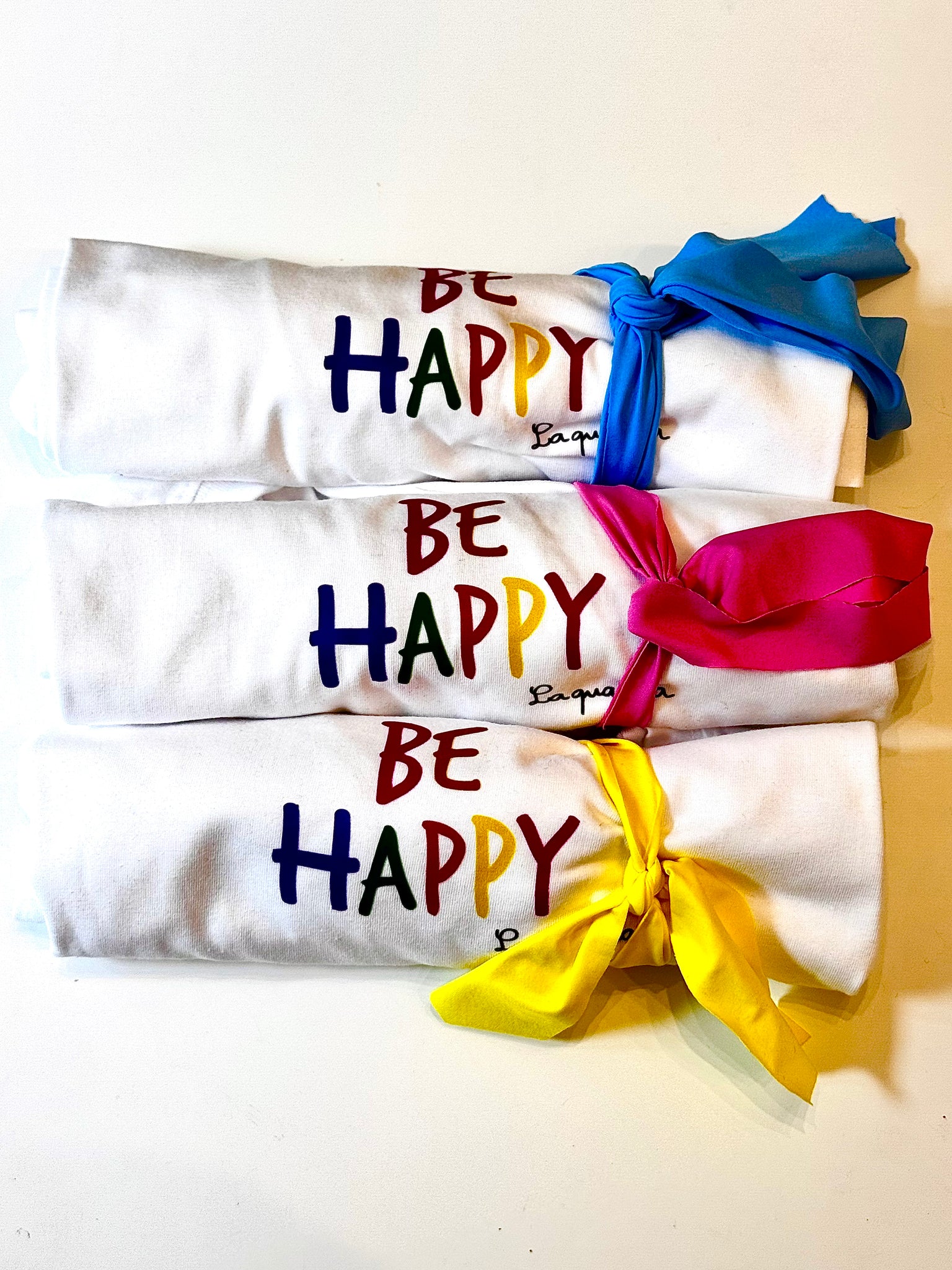 BE HAPPY donna