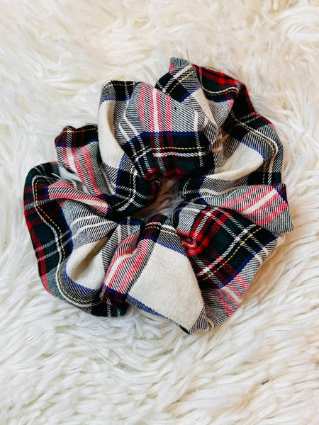 Scrunchies scozzese bianco