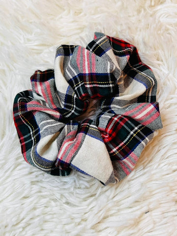 Scrunchies scozzese bianco